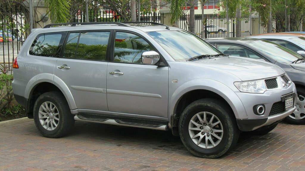 Mitsubishi Pajero Sport