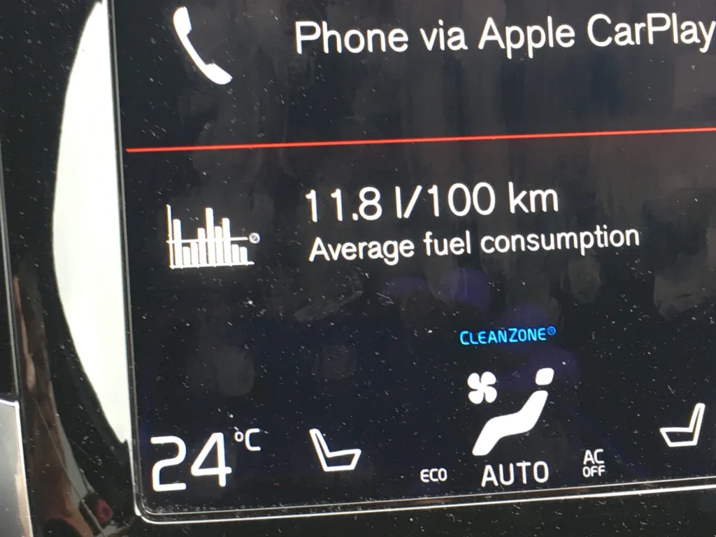 automobilio kuro sanaudos prietaisu skydelis ekranas