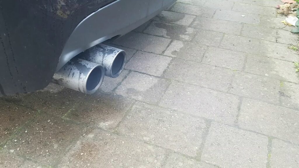 bmw automobilis ismetimas ismetimo dujos