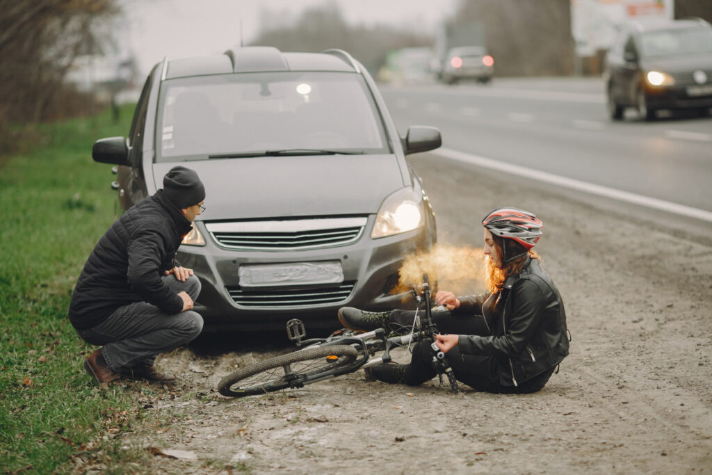 eismo ivykis avarija automobilio gedimai partrenkta dviratininke