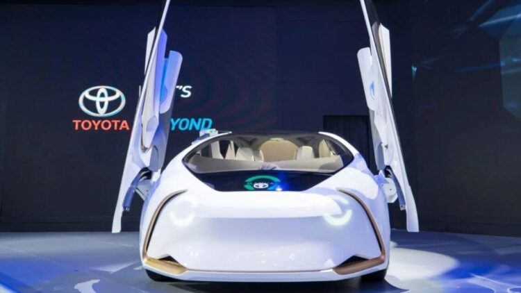 japonija toyota ateities automobilis rautamotor