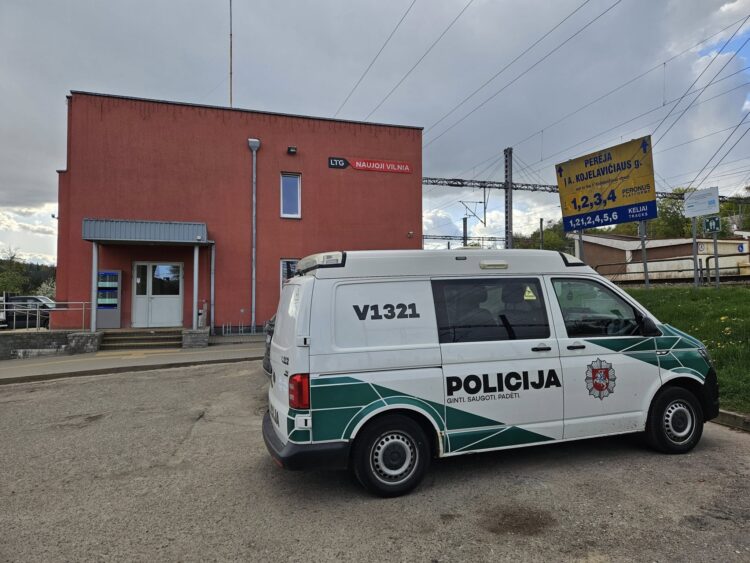 naujoji vilnia traukiniu stotis
