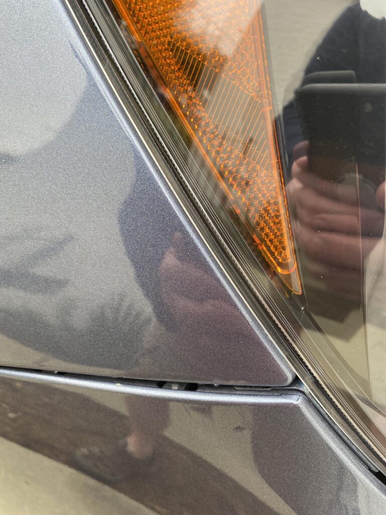 netolygus tarpai automobilis po eismo ivykio kebulas po avarijos