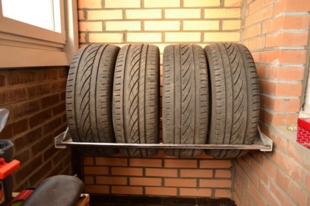 padangos laikomos balkone padangu sandeliavimas