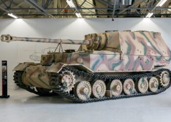 porsche tankas the elefant