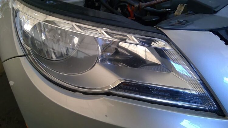 volkswagen tiguan 2009 priekis priekinis zibintas