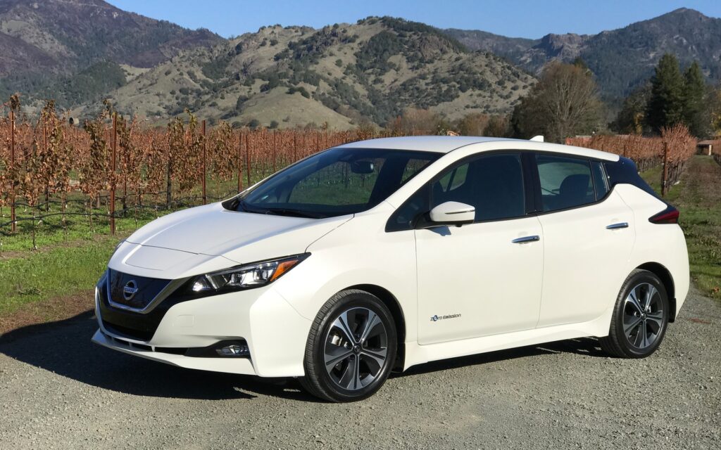 2018 nissan leaf elektromobilis