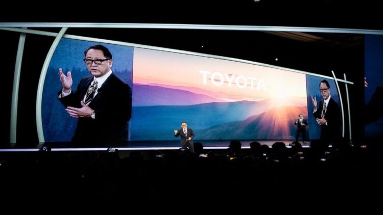 Ar tai elektromobilių eros pabaiga Naujas Toyota variklis keičia viską