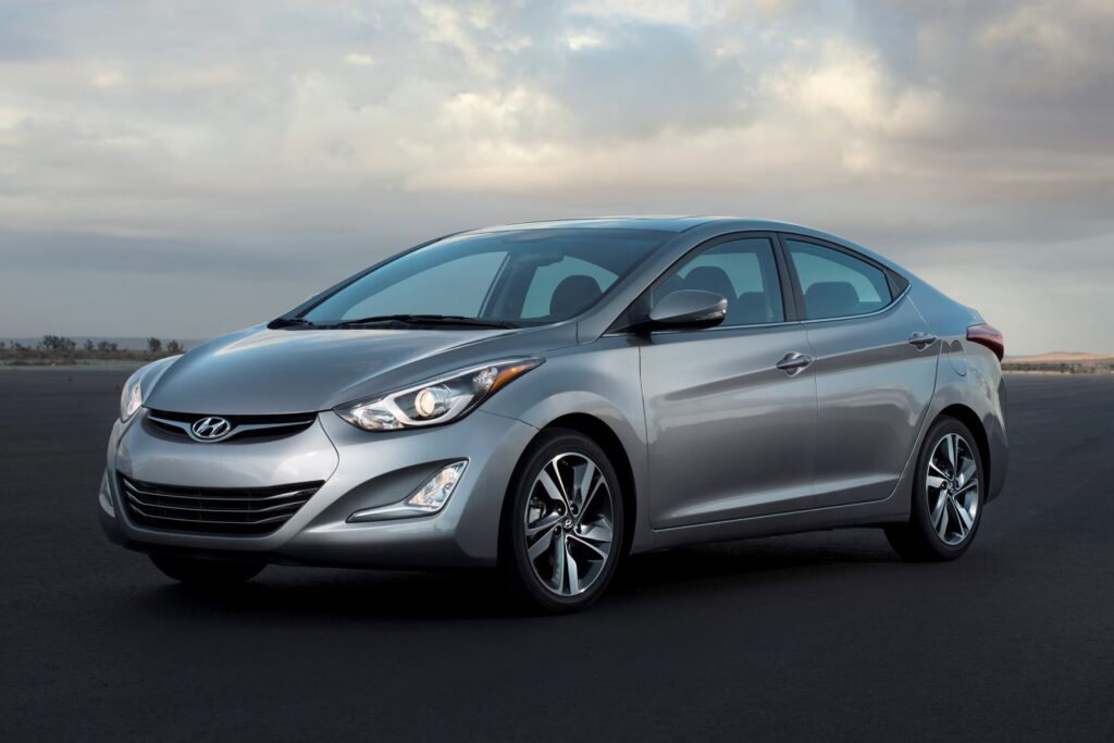 Hyundai Elantra V 2014