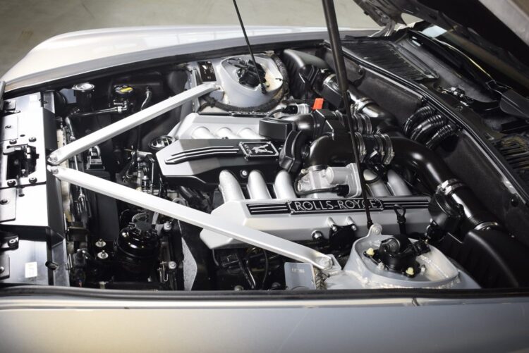 Rolls-Royce V12 variklis