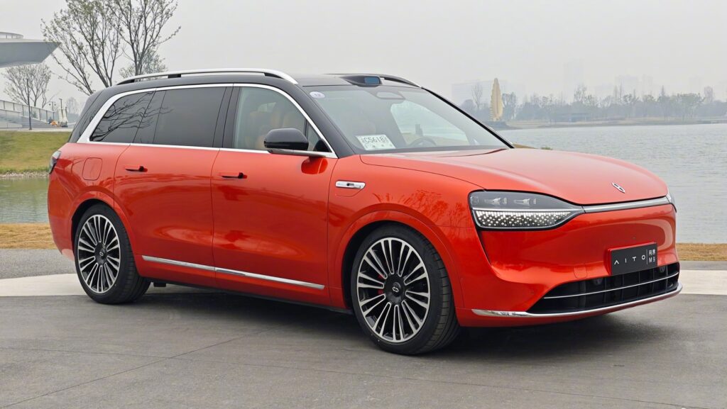 aito m9 kiniskas automobilis