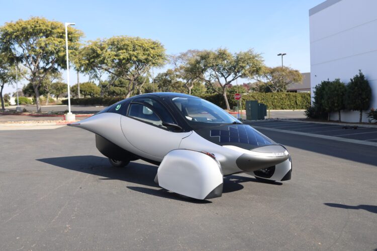 apteras saules energija varomas hiperautomobilis