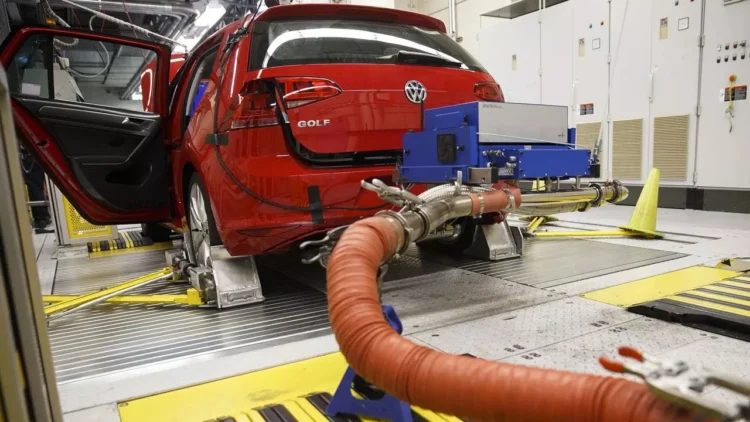 dyzelinio automobilio ismetamuju duju patikra