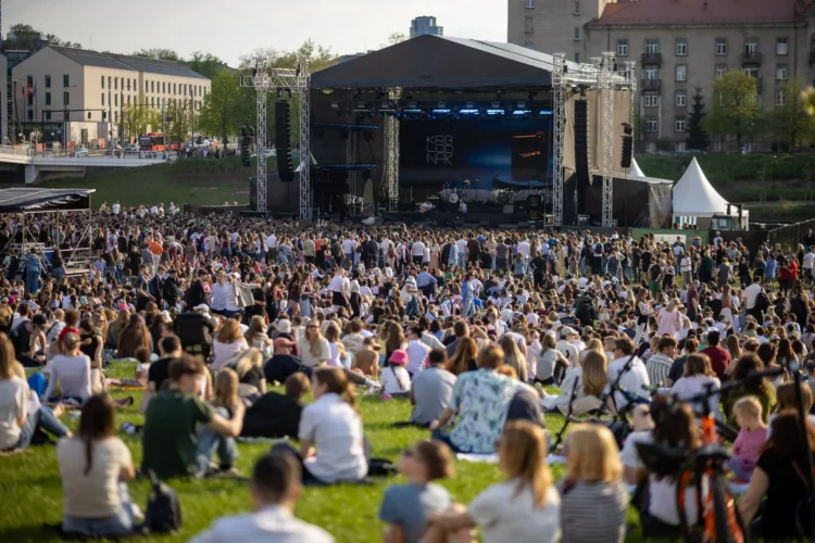 muzika koncertas baltasis tiltas vilnius