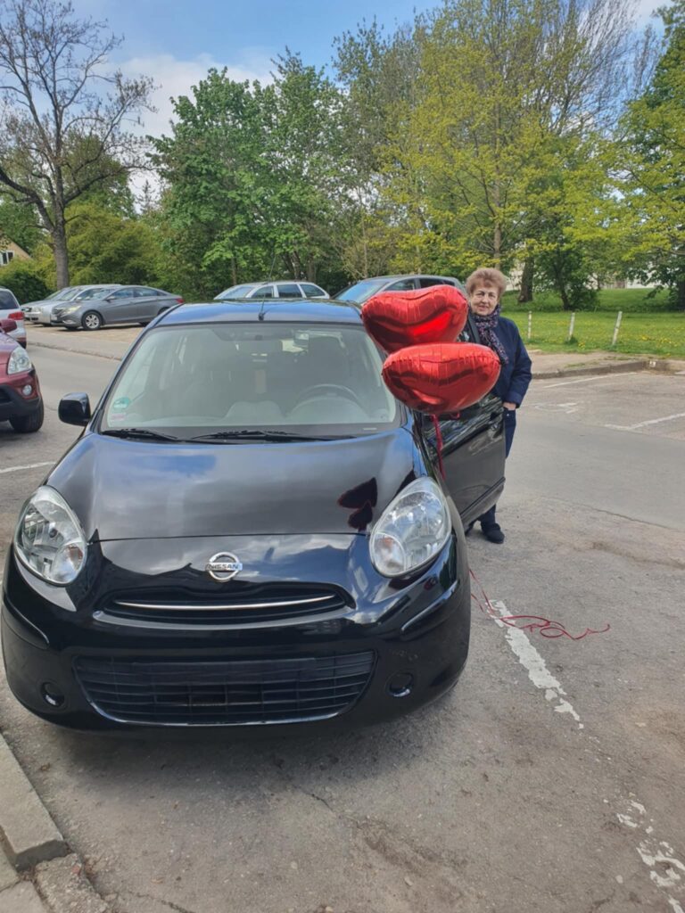 radzi aleksandrovic padovanojo mamai globejai automobili 2