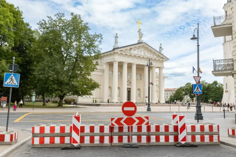 vilniaus katedra eismo ribojimai vilniuje