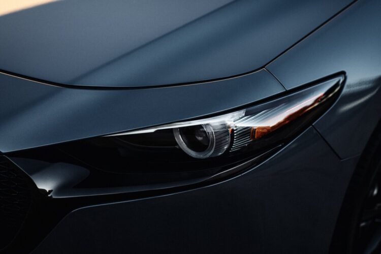 2025 mazda3 priekinis zibintas priekis