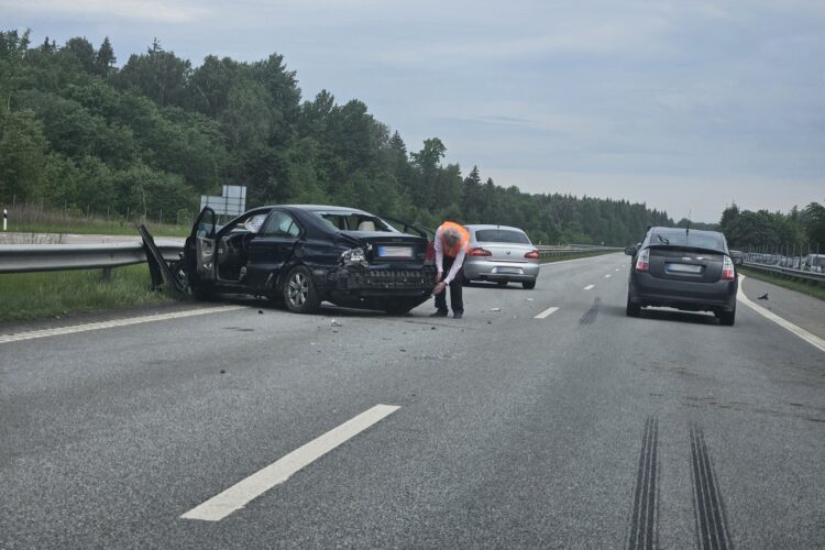 Avarija prie Vilnius Grand Resort susidūrė Volvo ir VW