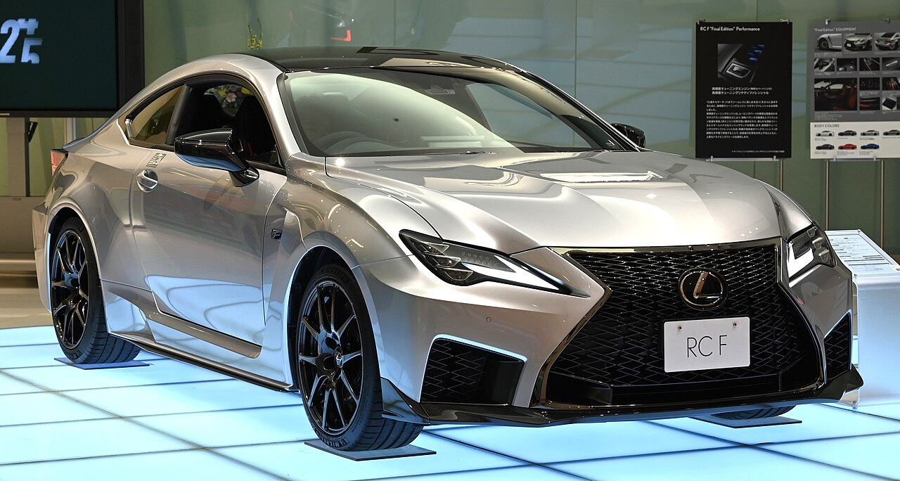 Lexus RC