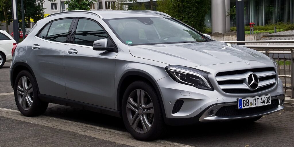 Mercedes Benz GLA