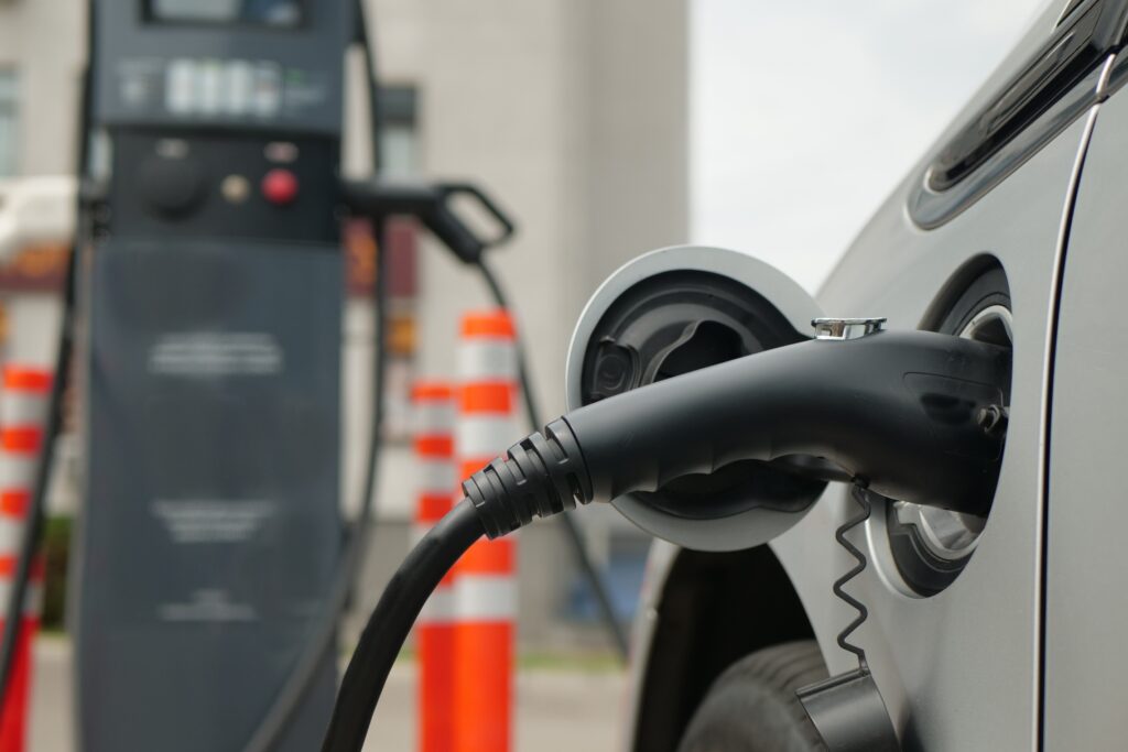 elektromobilio ikrovimo stotele parama verslui ikrovimo stotelems