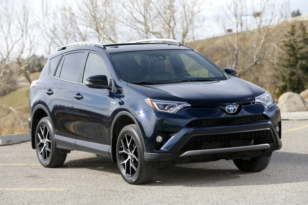 toyota rav4 visureigis