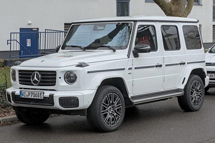 „Mercedes-Benz G 580“ su EQ technologija  „Wikipedia“ nuotrauka