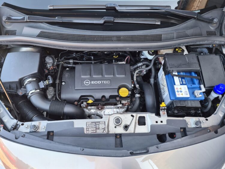 1.4 Turbo Ecotec Opel variklis