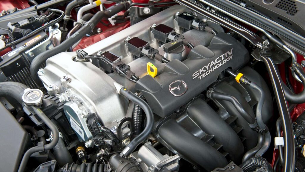 2.0 SkyActiv-G benzininis variklis