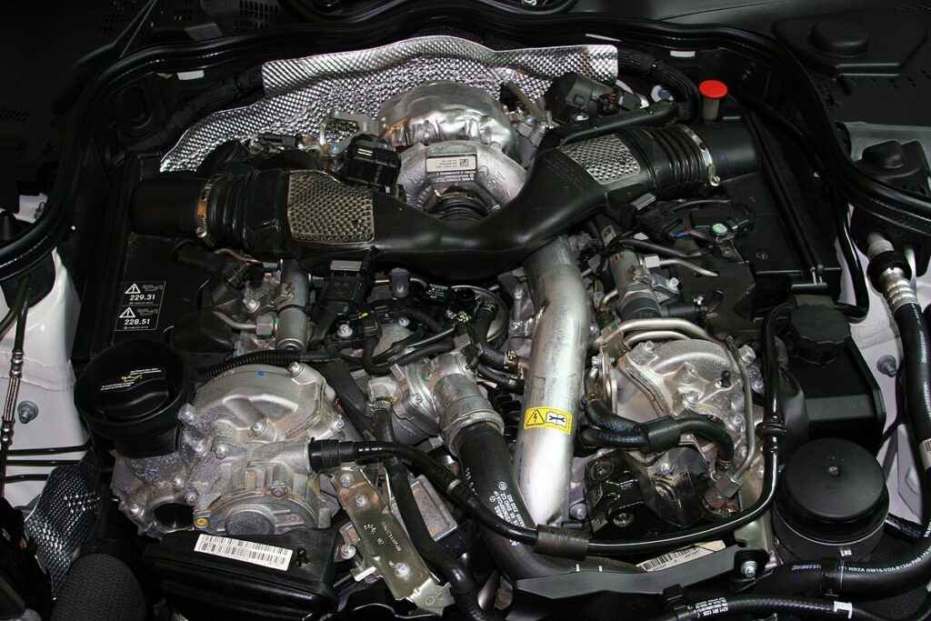 3.0 V6 OM642 Mercedes-Benz