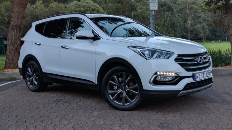 Daugelis perka „Hyundai Santa Fe“ III su 2.2 CRDi kaip „patikimą variklį“ – ir nežino apie vieną silpnybę, kuri nerodoma diagnostikoje 1 Hyundai Santa Fe 2017