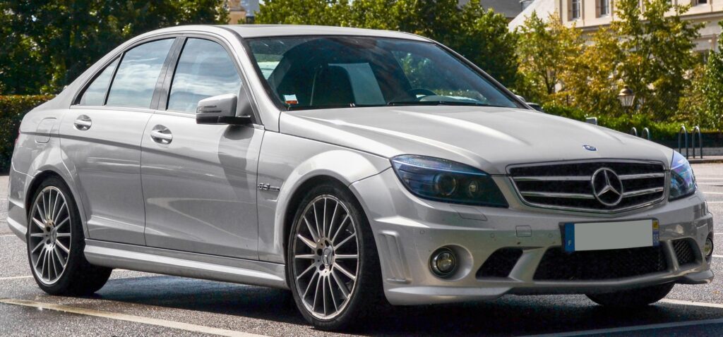 Mercedes Benz C63 AMG