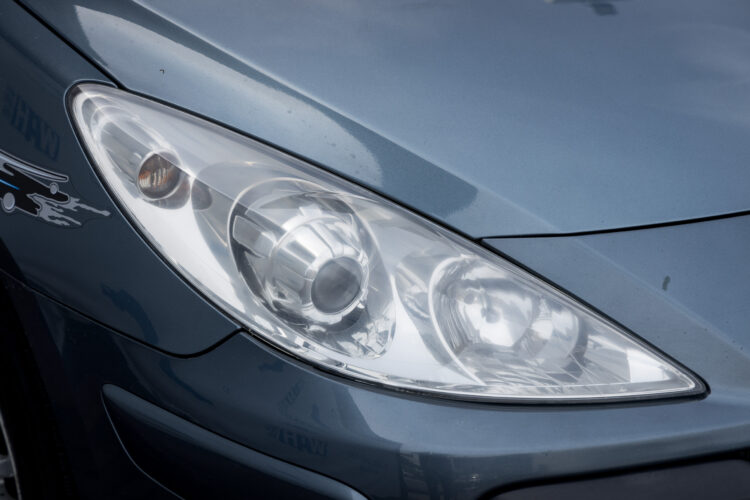 Peugeot 307 priekinis zibintas