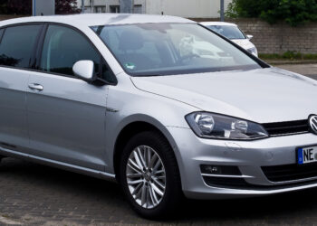 Volkswagen Golf VII