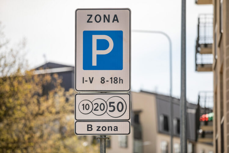 balta zona baltosios zonos vilnius sostine kelio zenklas