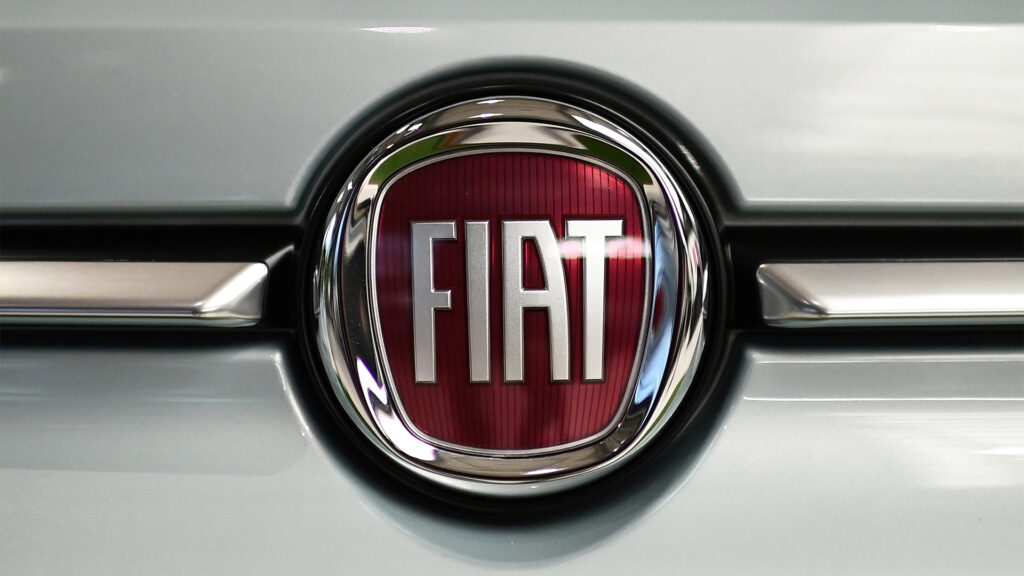fiat logotipas