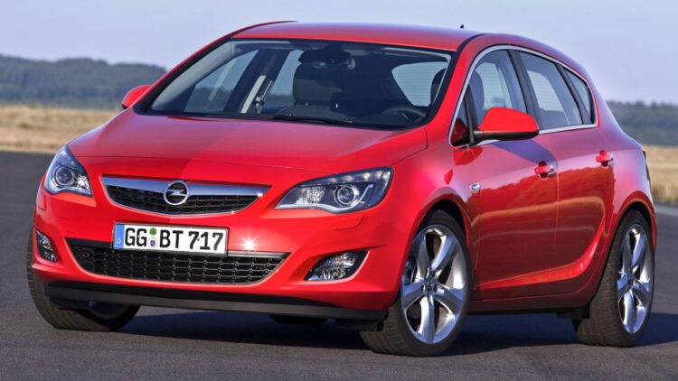 opel astra 2010
