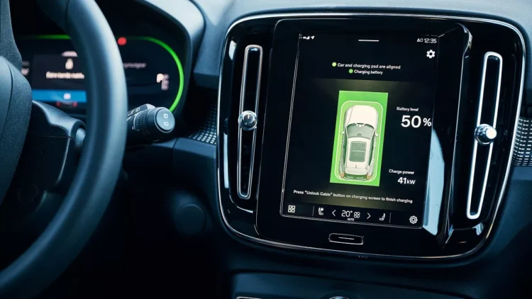 volvo belaidis ikrovimas taksi svedija