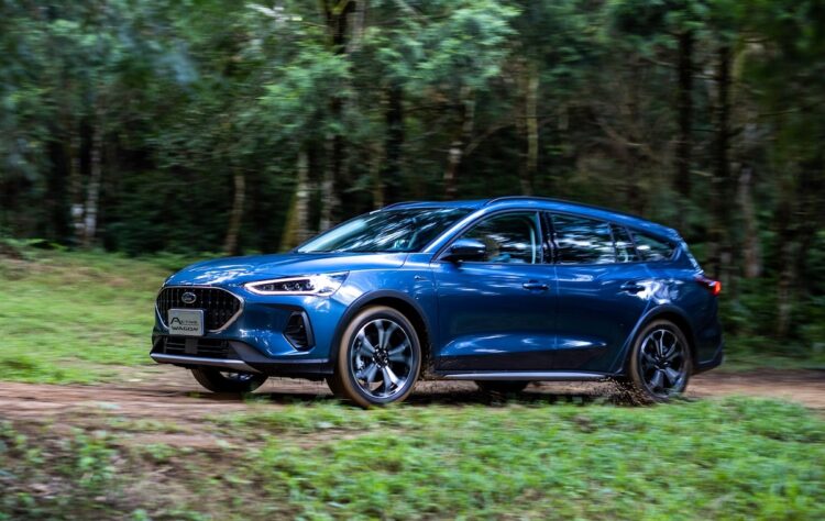 Ford Focus Active Wagon 2023