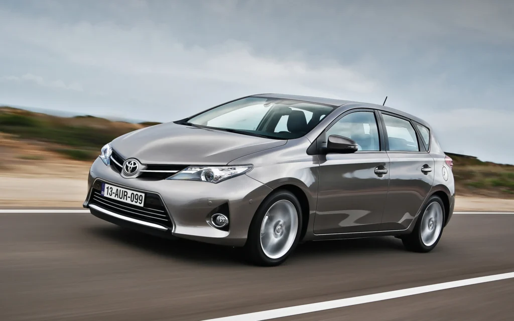 Toyota Auris II 2014