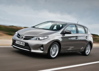 Toyota Auris II 2014