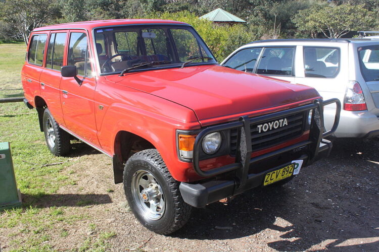 1984 Toyota Land Cruiser FJ60 „Wikipedia“ nuotrauka