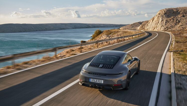 porsche 911 turbo s hybrid 2025 2