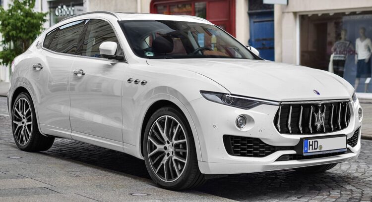 Maserati Levante naudotas visureigis Lietuvoje