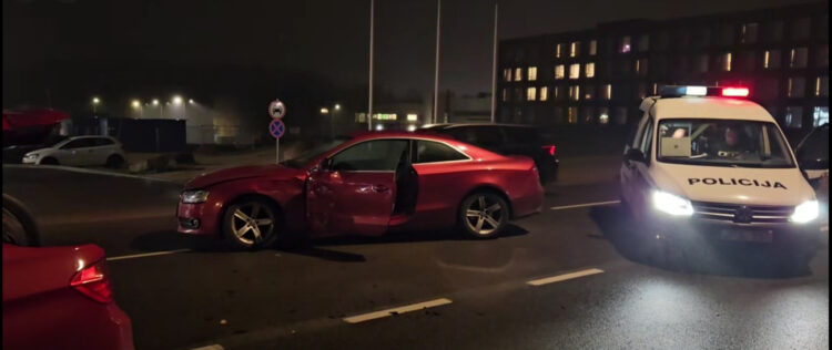 BMW ir Audi susidūrimas Vilniuje