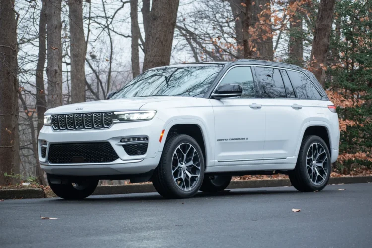 Mechanikai žino tiesą: šis SUV sugadina autoservisų planus 1 Jeep Grand Cherokee 2025