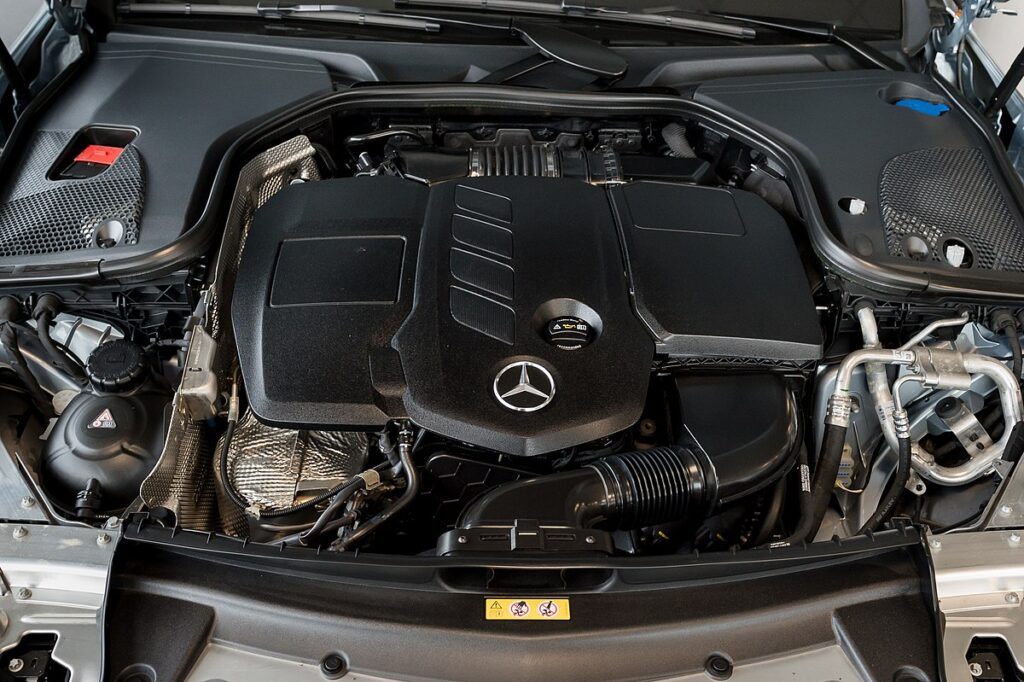 Mercedes OM654 variklis