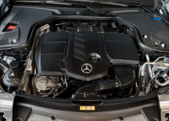 Mercedes OM654 variklis