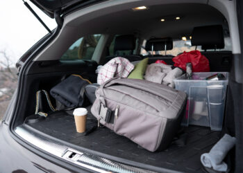daiktai automobilio bagazineje