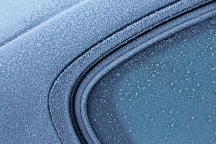 uzsales automobilis ziema uzsale langai